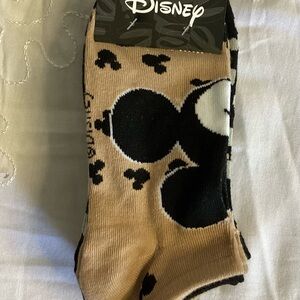 Disney Mickey Mouse Tan and Black 6 Pairs of Socks